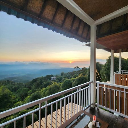 De La Sierra Apartment Munduk  Luaran gambar