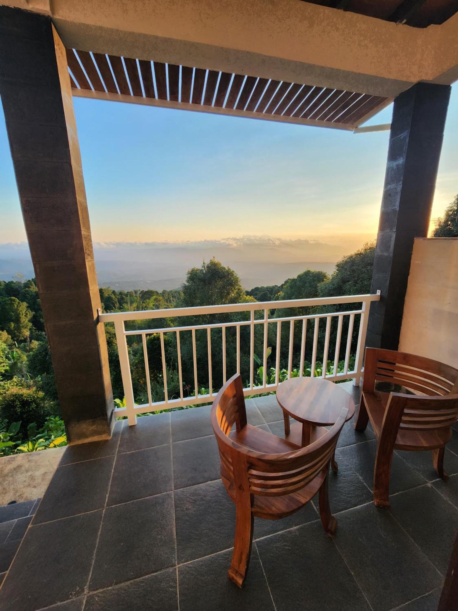 De La Sierra Apartment Munduk  Luaran gambar